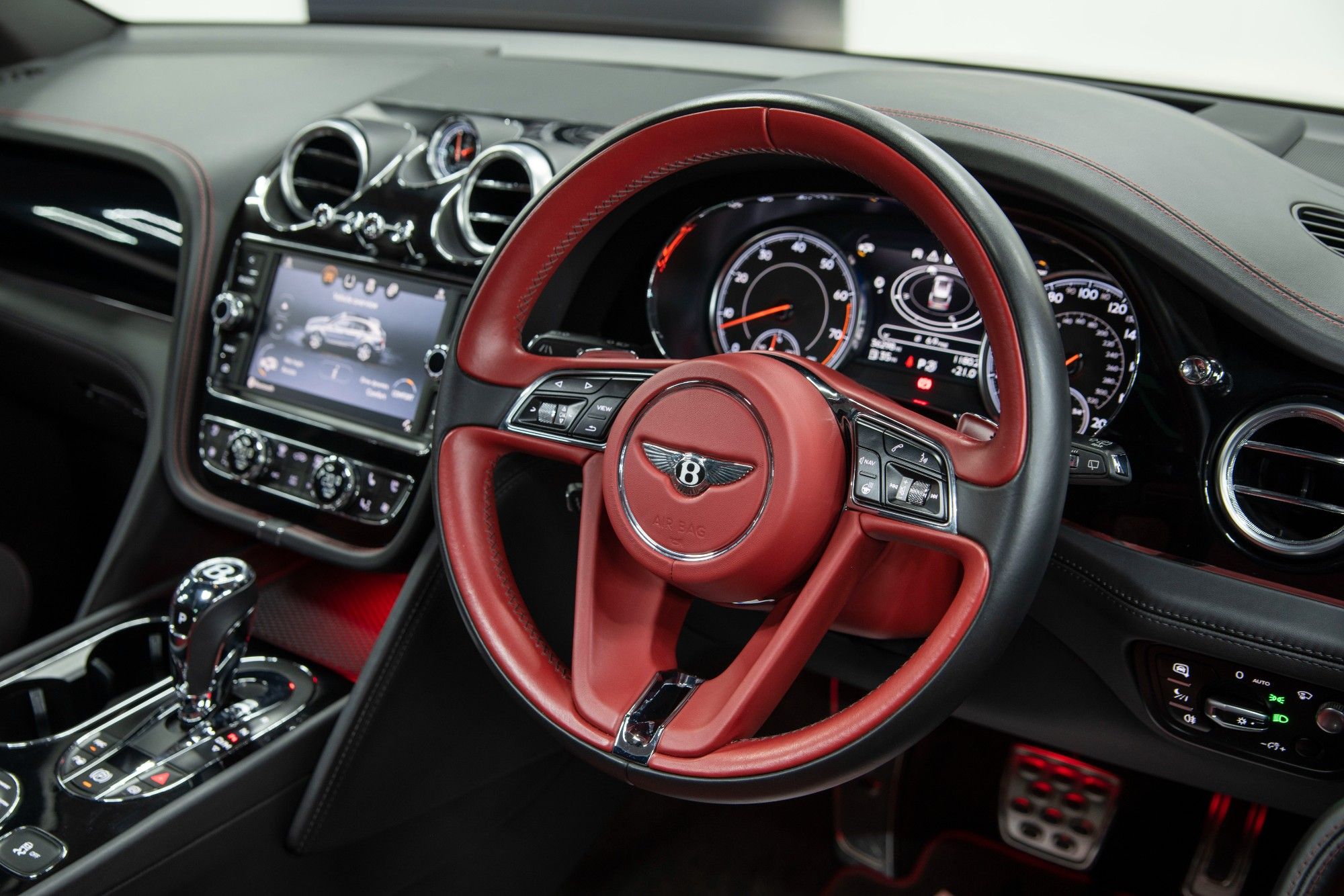 USED 2017 D BENTLEY BENTAYGA 6.0 W12 