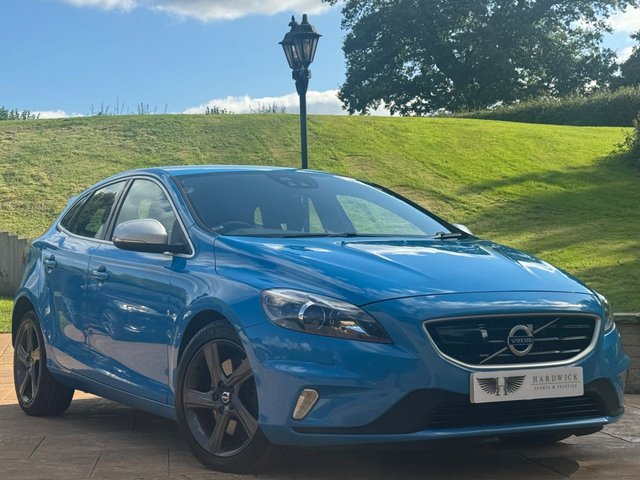 2015 15 Volvo V40 2.0 D4 R-DESIGN LUX NAV 5d 188 BHP