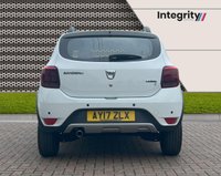 USED 2017 17 DACIA SANDERO STEPWAY 0.9 LAUREATE TCE 5d 90 BHP Sat Nav | Rear Sensors