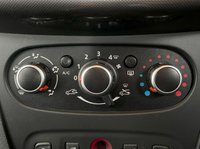 USED 2017 17 DACIA SANDERO STEPWAY 0.9 LAUREATE TCE 5d 90 BHP Sat Nav | Rear Sensors