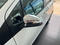 USED 2013 13 TOYOTA YARIS 1.3 VVT-I TREND 5d 98 BHP Reversing Camera - Bluetooth