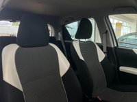 USED 2013 13 TOYOTA YARIS 1.3 VVT-I TREND 5d 98 BHP Reversing Camera - Bluetooth