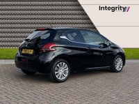 USED 2017 66 PEUGEOT 208 1.2 ALLURE 3d 82 BHP Apple Car Play - Cruise Control
