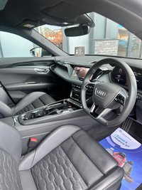 USED 2022 22 AUDI E-TRON GT QUATTRO BASE 4d 523 BHP 