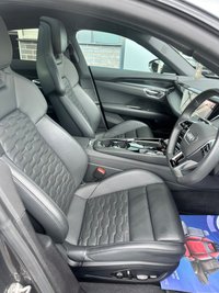 USED 2022 22 AUDI E-TRON GT QUATTRO BASE 4d 523 BHP 