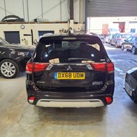 USED 2018 68 MITSUBISHI OUTLANDER 2.4 PHEV 4H 5d 207 BHP GENUINE MILEAGE PHEV