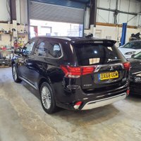 USED 2018 68 MITSUBISHI OUTLANDER 2.4 PHEV 4H 5d 207 BHP GENUINE MILEAGE PHEV