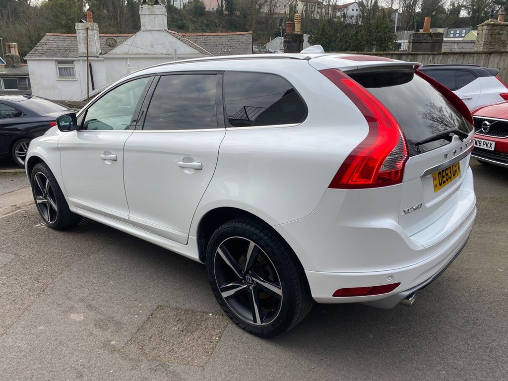 USED 2014 63 VOLVO XC60 2.4 D5 R-DESIGN LUX NAV AWD 5d 212 BHP DAB SAT NAV WINTER AND FAMILY PACK