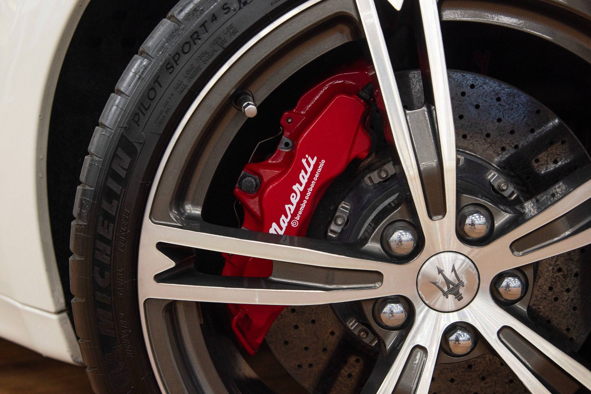 USED 2014 14 MASERATI GRANTURISMO 4.7 MC STRADALE 