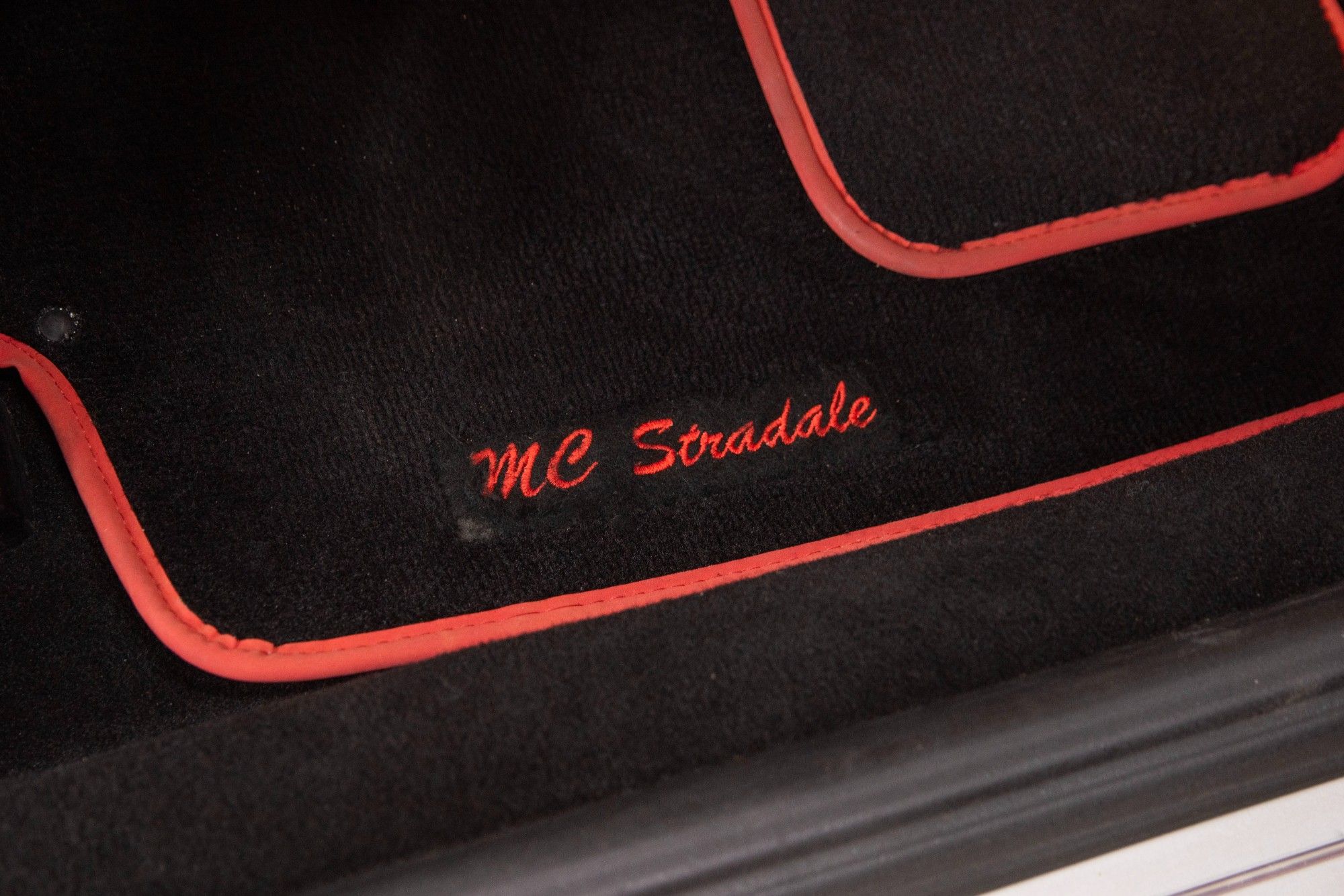 USED 2014 14 MASERATI GRANTURISMO 4.7 MC STRADALE 
