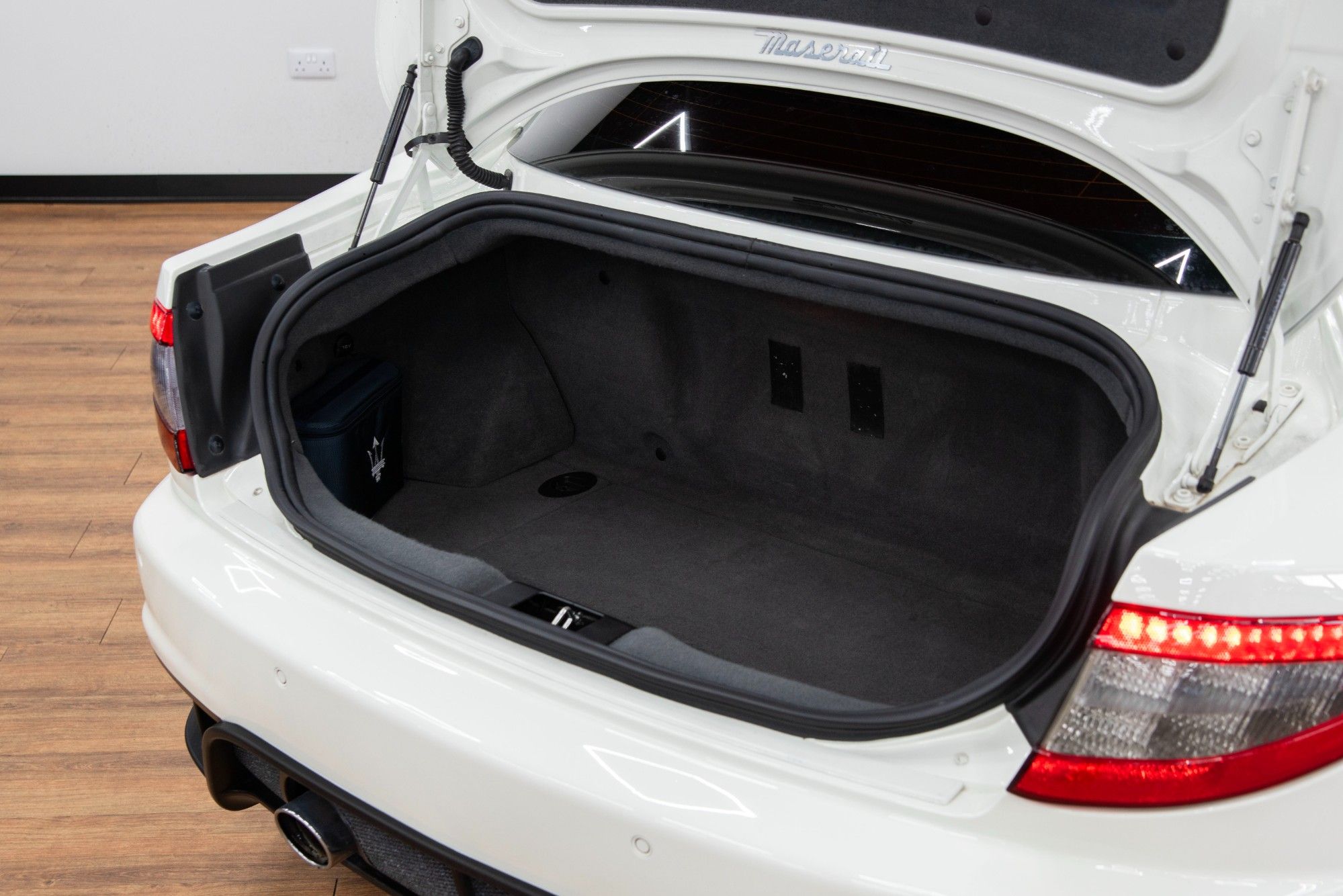 USED 2014 14 MASERATI GRANTURISMO 4.7 MC STRADALE 