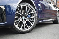 USED 2019 10 BMW 7 SERIES 3.0 740D XDRIVE M SPORT 4d 315 BHP TECH PACK / SUNROOF / M SPORT+