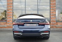 USED 2019 10 BMW 7 SERIES 3.0 740D XDRIVE M SPORT 4d 315 BHP TECH PACK / SUNROOF / M SPORT+