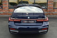 USED 2019 10 BMW 7 SERIES 3.0 740D XDRIVE M SPORT 4d 315 BHP TECH PACK / SUNROOF / M SPORT+
