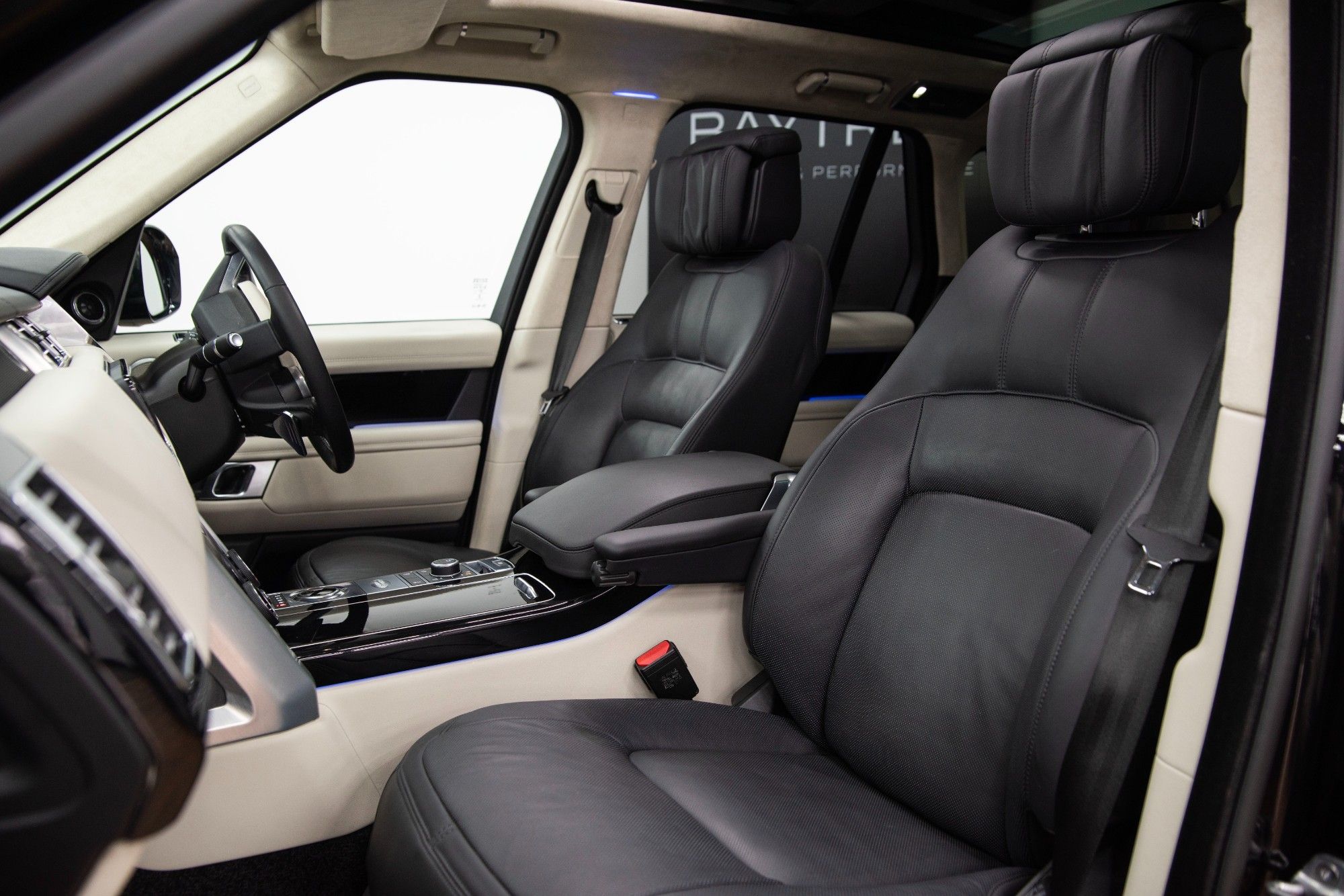 USED 2021 71 LAND ROVER RANGE ROVER 5.0 V8 AUTOBIOGRAPHY 