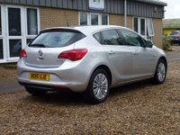 USED 2015 15 VAUXHALL ASTRA 1.6 EXCITE CDTI ECOFLEX S/S 5d 108 BHP www.suffolkcarcentre.co.uk - Located a Reydon
