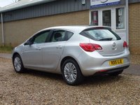 USED 2015 15 VAUXHALL ASTRA 1.6 EXCITE CDTI ECOFLEX S/S 5d 108 BHP www.suffolkcarcentre.co.uk - Located a Reydon