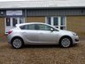 USED 2015 15 VAUXHALL ASTRA 1.6 EXCITE CDTI ECOFLEX S/S 5d 108 BHP www.suffolkcarcentre.co.uk - Located a Reydon