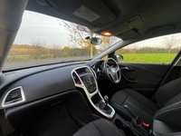 USED 2015 15 VAUXHALL ASTRA 1.4 SRI 5d 98 BHP 