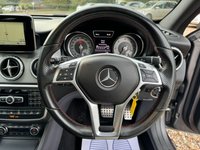 USED 2015 15 MERCEDES-BENZ GLA 2.1 GLA220 CDI AMG Line SUV 5dr Diesel 7G-DCT 4MATIC Euro 6 (s/s) (170 ps) PANORAMIC ROOF, SAT NAV, 2KEYS