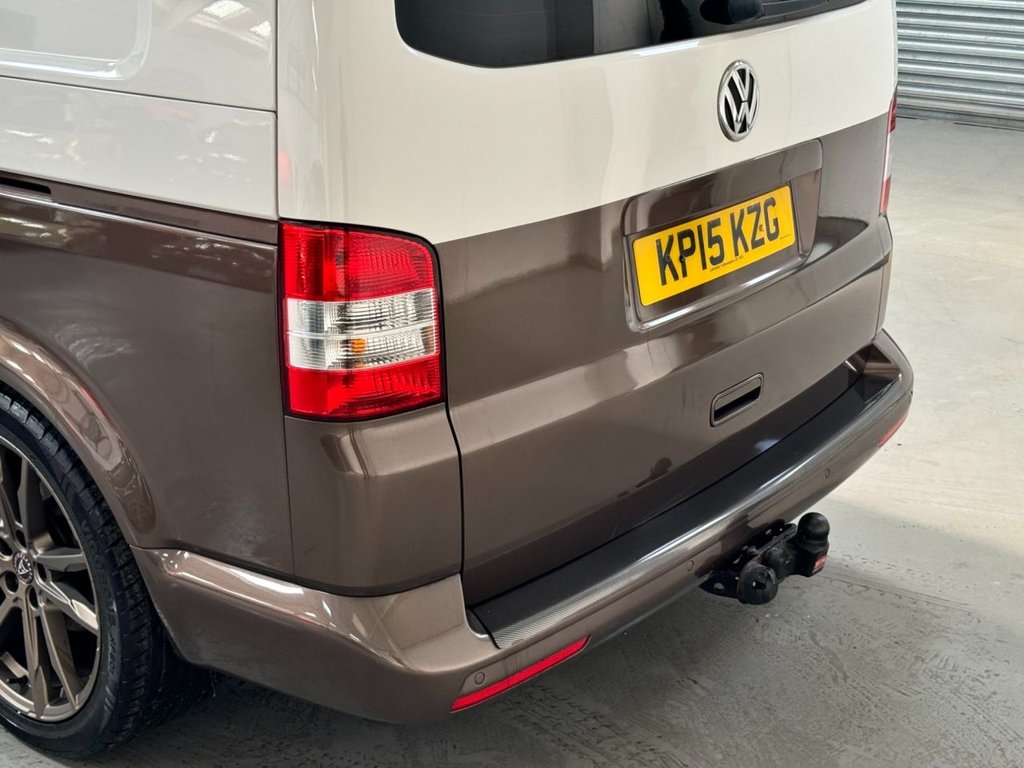 USED 2015 15 VOLKSWAGEN TRANSPORTER 2l d 138 BHP Window Van