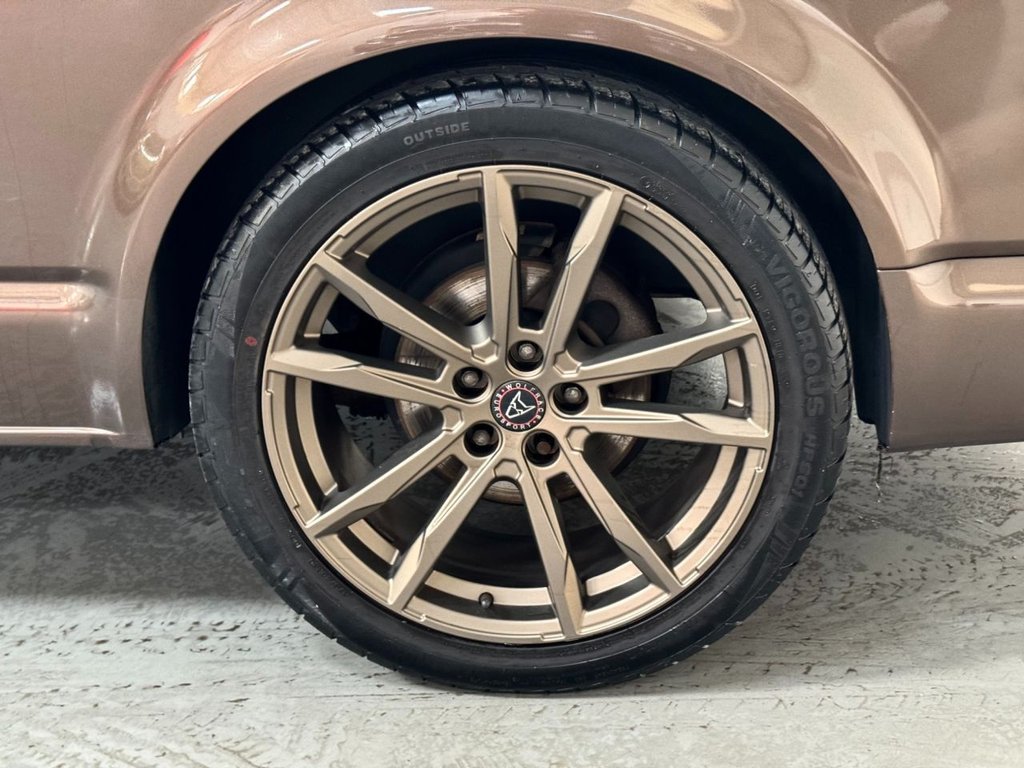 USED 2015 15 VOLKSWAGEN TRANSPORTER 2l d 138 BHP Window Van