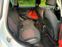 USED 2010 60 MINI COUNTRYMAN 1.6 Cooper S SUV 5dr Petrol Manual Euro 5 (s/s) (184 ps) 2010/60REG MINIS COOPER 'S' 1.6 COUNTRYMAN SUV 5DR - 1/2 LEATHER - 17 INCH UPGRADE ALLOY WHEELS - LOTS OF SERVICE HISTORY - 4 FORMER KEEPERS - HPI CLEAR - BOTH KEYS