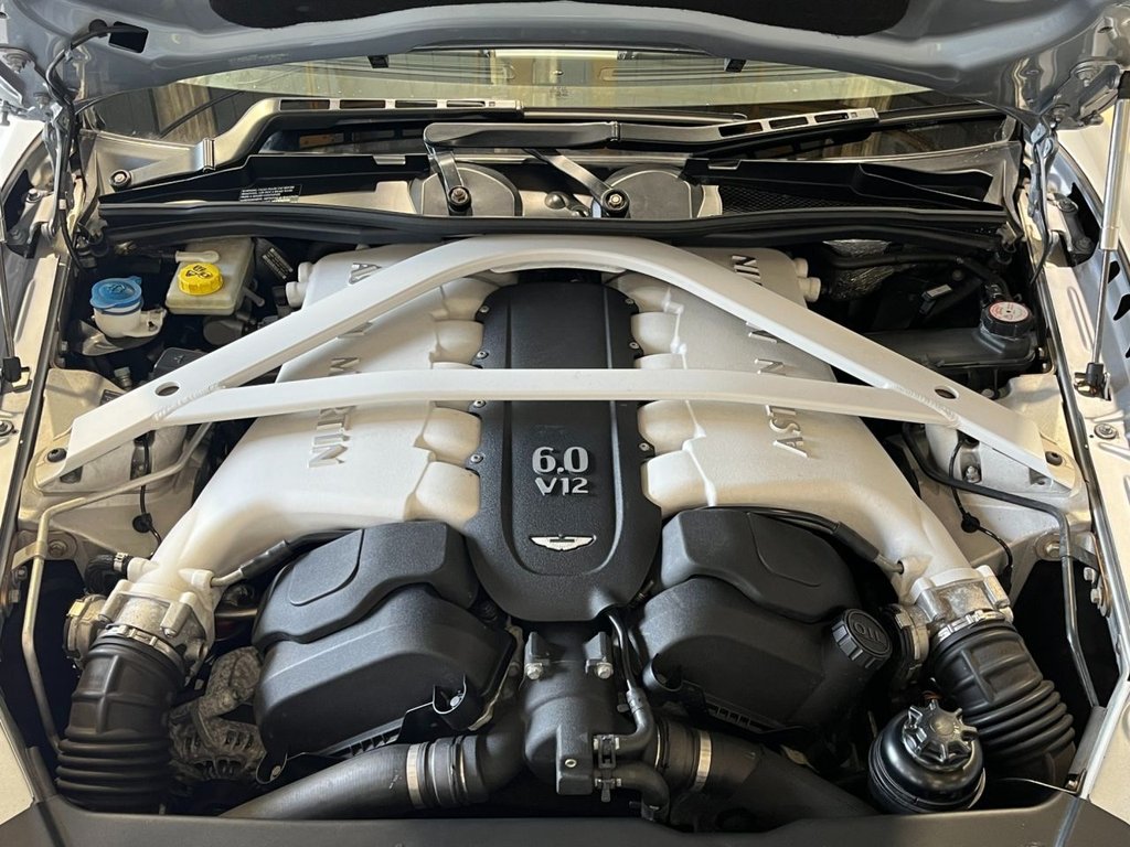 USED 2014 ASTON MARTIN RAPIDE 5.9 S V12 5d AUTO 550 BHP HATCHBACK