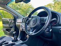 USED 2017 67 KIA SPORTAGE 1.6 GDi 2 SUV 5dr Petrol Manual Euro 6 (s/s) (130 bhp) Stunning ULEZ Complaint Sportage With Massive Specification And Full Kia Service History !!