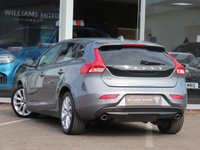 USED 2019 69 VOLVO V40 2.0 D2 MOMENTUM EDITION 5d 118 BHP 