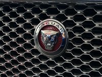 USED 2017 67 JAGUAR XF 2.0d Portfolio Sportbrake 5dr Diesel Auto Euro 6 (s/s) (180 ps) 