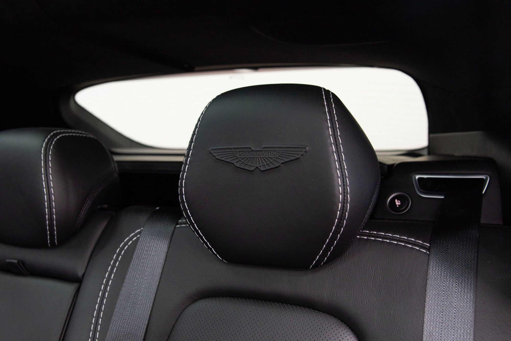 USED 2020 70 ASTON MARTIN DBX 4.0 V8 