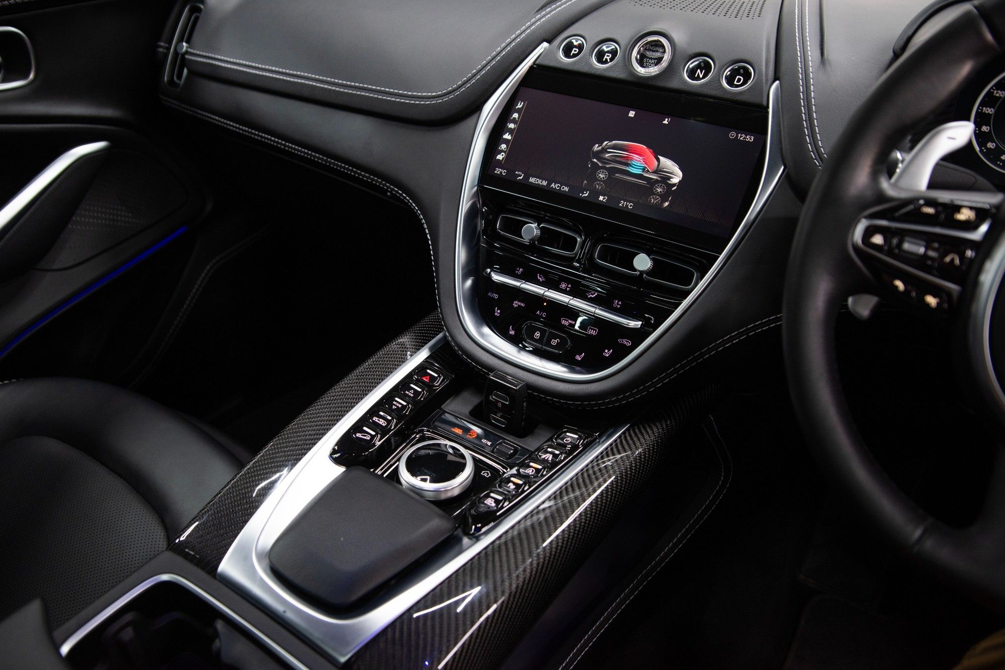 USED 2020 70 ASTON MARTIN DBX 4.0 V8 
