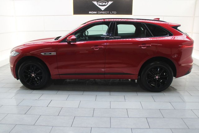 2018 JAGUAR F-PACE - Photo 8