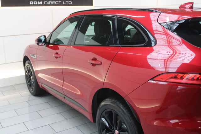 2018 JAGUAR F-PACE - Photo 12