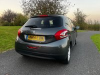 USED 2014 64 PEUGEOT 208 1.2 VTi PureTech Style Hatchback 3dr Petrol Manual Euro 5 (82 ps) 