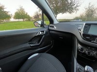 USED 2014 64 PEUGEOT 208 1.2 VTi PureTech Style Hatchback 3dr Petrol Manual Euro 5 (82 ps) 