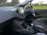 USED 2014 64 PEUGEOT 208 1.2 VTi PureTech Style Hatchback 3dr Petrol Manual Euro 5 (82 ps) 