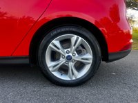 USED 2015 15 FORD FOCUS FORD FOCUS 1.0 E/B ZETEC Hatchback