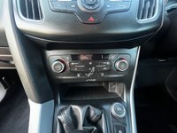 USED 2015 15 FORD FOCUS FORD FOCUS 1.0 E/B ZETEC Hatchback