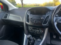 USED 2015 15 FORD FOCUS FORD FOCUS 1.0 E/B ZETEC Hatchback