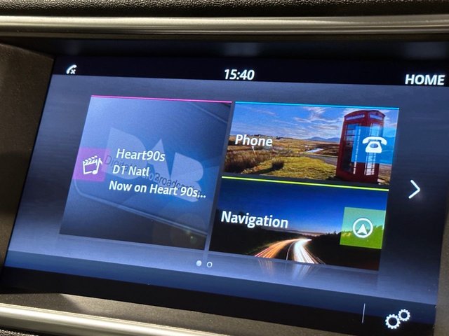 View our LAND ROVER RANGE ROVER EVOQUE