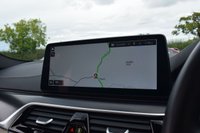 USED 2022 72 BMW 5 SERIES 3.0 530d MHT M Sport Saloon 4dr Diesel Hybrid Steptronic xDrive Euro 6 (s/s) (286 ps) SUNROOF / M SPORT PRO / H & K