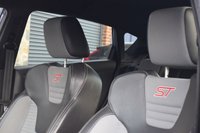 USED 2017 66 FORD FIESTA 1.6 ST-2 5d 180 BHP Smart Looking Car