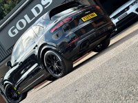 USED 2019 69 PORSCHE CAYENNE 3.0L V6 5d AUTO 456 BHP 