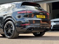 USED 2019 69 PORSCHE CAYENNE 3.0L V6 5d AUTO 456 BHP 