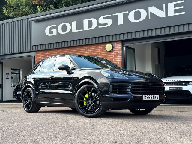 2019 69 Porsche Cayenne 3.0L V6 5d AUTO 456 BHP