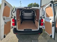 USED 2020 20 VAUXHALL VIVARO 1.5 L1H1 2700 DYNAMIC S/S 101 BHP 6 MONTH WARRANTY, MEDIA CONNECTION