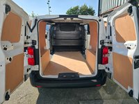 USED 2020 20 VAUXHALL VIVARO 1.5 L1H1 2700 DYNAMIC S/S 101 BHP 6 MONTH WARRANTY, MEDIA CONNECTION