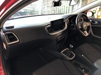 USED 2021 71 KIA CEED 1.6 CRDI 2 ISG MHEV 5d 135 BHP+1 OWNER+MEDIA+BLUETOOTH 1 OWNER FROM NEW+HISTORY+MEDIA+BLUETOOTH+CLIMATE+ALLOYS+REVERSE CAMERA+APPS+AIRCON+CRUISE+PRIVACY+HPI CLEAR